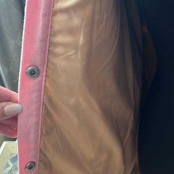 Leopard and Light Pink Shacket - Picture 7 of 7